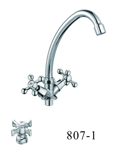 Смеситель для кухни D-Lin D151807-1 на мойку хром