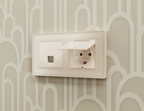 Комплект механизма компьютерной розетки RJ-45 экранированной с автоматической защитной шторкой Ambrella Volt MA MA312005