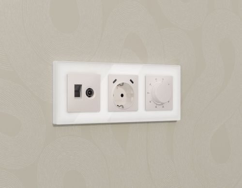 Комплект механизма розетки компьютерной + TV оконечной RJ-45 с автоматической защитной шторкой Ambrella Volt MA MA212510