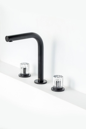 Смеситель Boheme Elegante 152-B-EL на столешницу черный