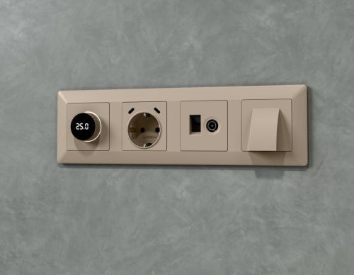 Комплект механизма розетки компьютерной + TV оконечной RJ-45 с автоматической защитной шторкой Ambrella Volt MA MA372510