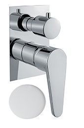 Смеситель для ванны и душа Fiore 88BB7501 настенный белый