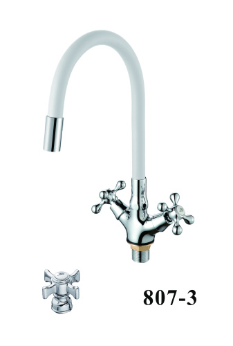 Смеситель для кухни D-Lin D153807-3 на мойку хром/белый