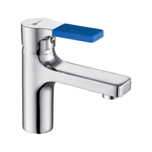 Смеситель LeMark Aura LM0606C на раковину хром