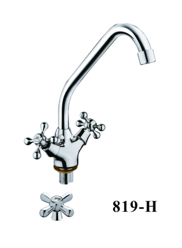 Смеситель для кухни D-Lin D153819-H на мойку хром