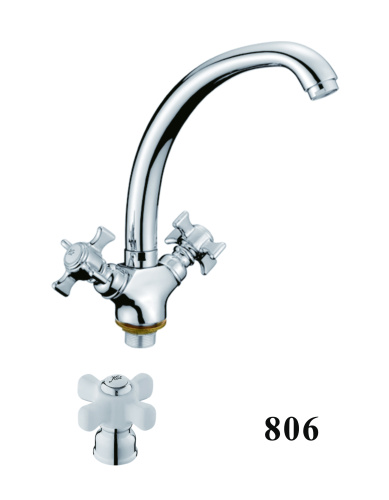 Смеситель для кухни D-Lin D156806 на мойку хром