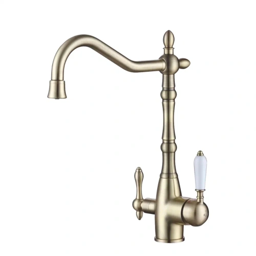 Смеситель для кухни Rose R158Q на мойку бронза