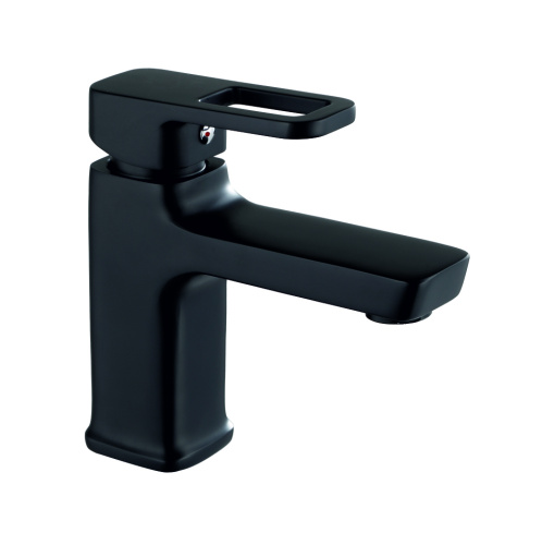 Смеситель D-Lin D110366-A на раковину черный