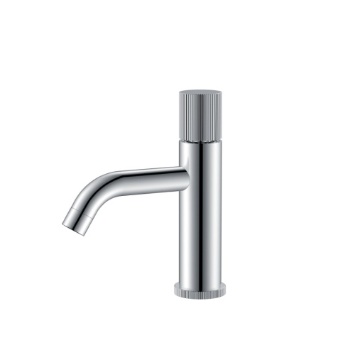 Смеситель Boheme Stick 121-CRCR.3 на раковину/столешницу хром