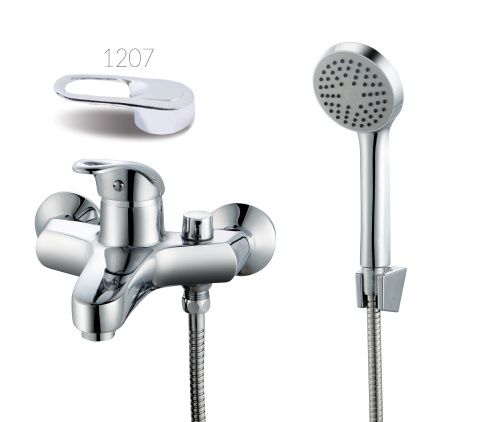 Cмеситель для ванны и душа TSARSBERG TSB-848-1207 настенный хром