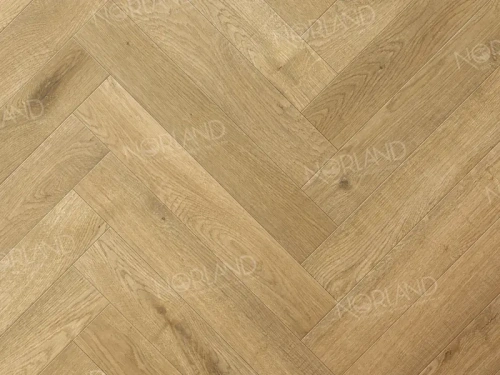 Ламинат Norland Elegant Herringbone Strong LF304-09 Дуб Хайнан толщина 1.2 см 34 класс 600х100