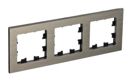 Рамка трехместная Systeme Electric AtlasDesign (АтласДесигн) ATN312203