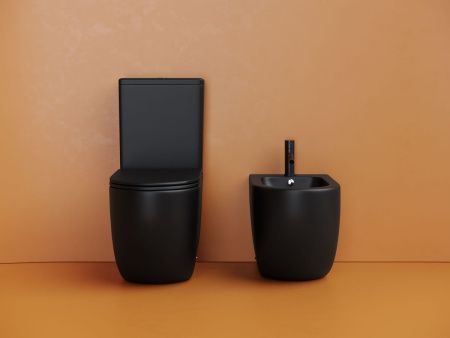 Унитаз напольный с бачком Ceramica Nova METROPOL CN4001TMB черный с сиденьем микролифт безободковый смыв торнадо