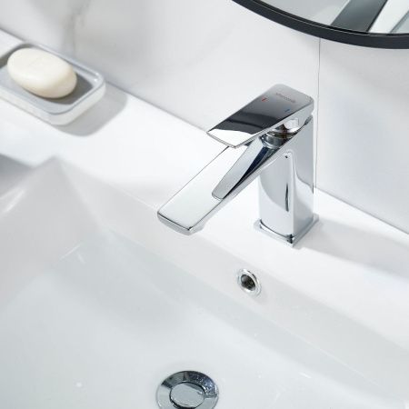 Смеситель Shevanik S8901-1 на раковину хром