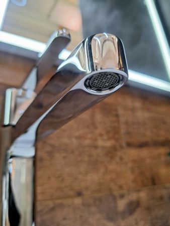 Смеситель AltroBagno Unione AltroBagnoUnione0135Cr на раковину хром