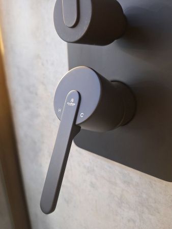 Душевая система AltroBagno Unione AltroBagnoUnione040107MB встраиваемая в стену