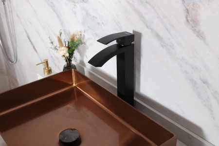 Смеситель Gid Cascada Victoria L120-BM-D (L120BMD) на столешницу черный матовый