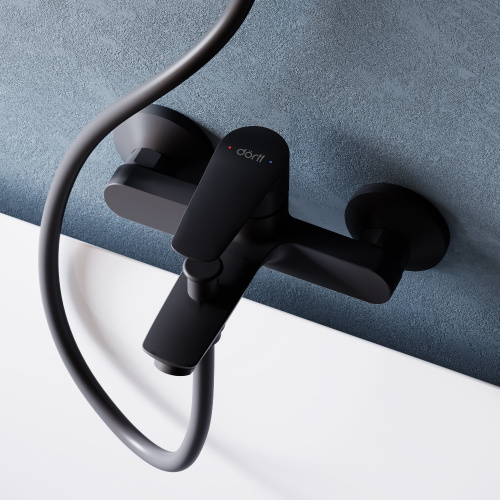 Смеситель для ванны и душа Dorff Prime New D4011022 настенный черный без термостата