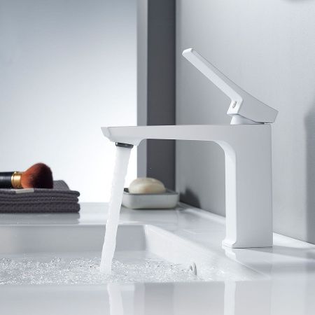 Смеситель Shevanik S4401C на раковину белый