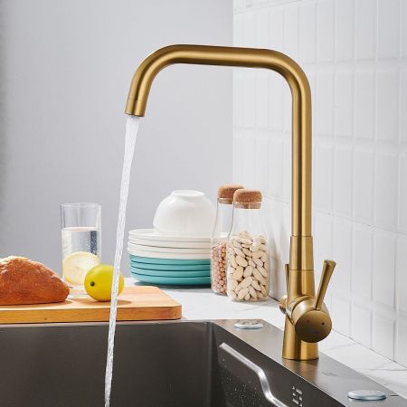 Смеситель для кухни Shevanik S528G на мойку золото