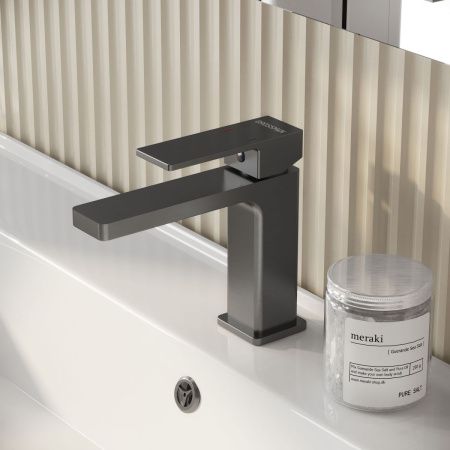 Смеситель Grossman Style 510.K35.05.420 на раковину графит