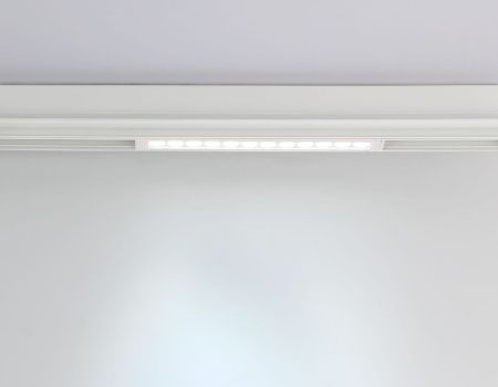 Трековый магнитный светильник Ambrella Light Magnetic 220V (Магнетиц 220В) GL1301