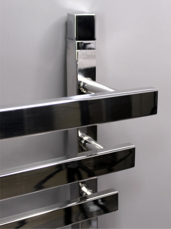 Полотенцесушитель Indigo Askel LASWPF80-50 56х85 водяной хром