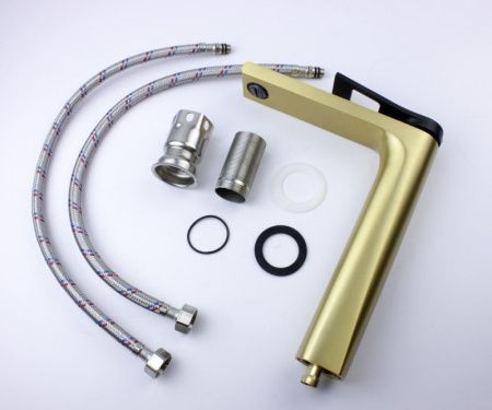 Смеситель Bronze de Luxe Element EL21GB на раковину золото