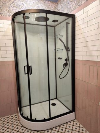 Душевая кабина Frank 114115 110х80 асимметричная с крышей ориентация правая