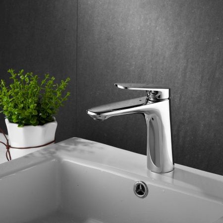 Смеситель Raffine F0185 на раковину хром