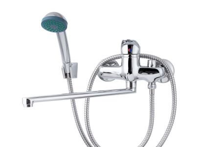 Cмеситель для ванны и душа TSARSBERG TSB-942-1157 настенный хром