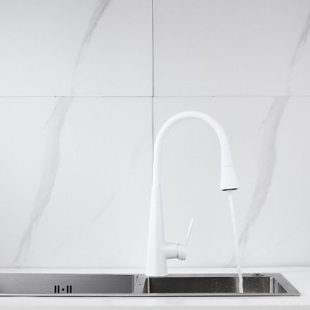 Смеситель для кухни Rose R213C на мойку белый