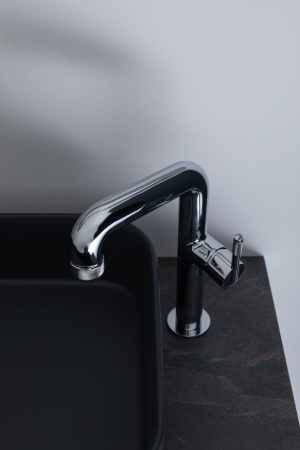 Смеситель Allen Brau Reality 5.32002-00 на раковину хром