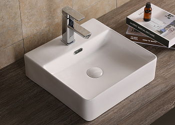 Раковина из сантехнического фарфора Cerutti SPA CR7602B 42х42 накладная цвет белый 1 отверстие под смеситель