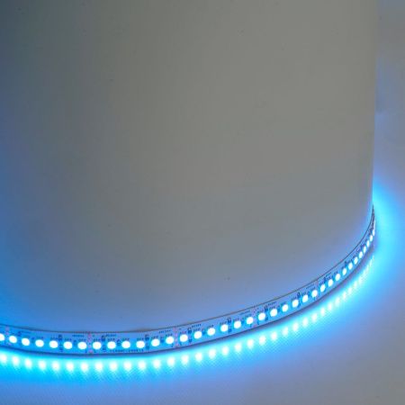 Светодиодная лента Feron LS502 51824