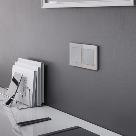 Сенсорный выключатель одноклавишный с функцией Wi-Fi Werkel Серебряный 4690389149825