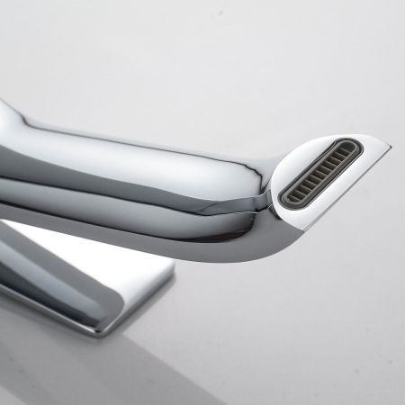 Смеситель для раковины Shevanik S4011 на столешницу хром