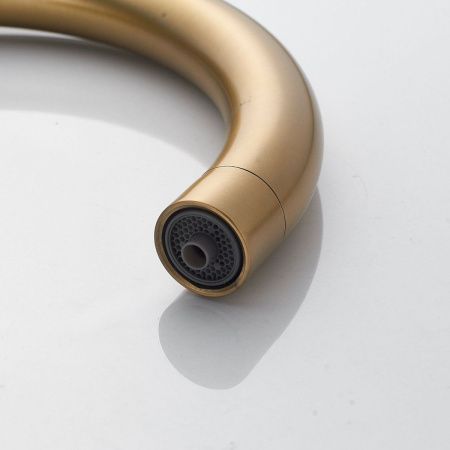 Смеситель для кухни Shevanik S128G на мойку золото