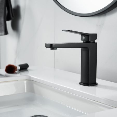 Смеситель Raffine F0199H на раковину черный