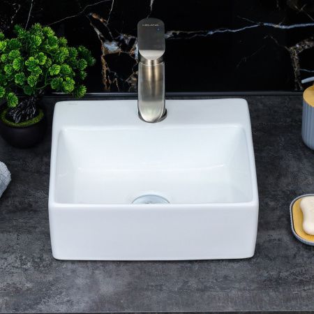 Раковина из сантехнического фарфора Melana 7440A-805 30х30 накладная цвет белый 1 отверстие под смеситель