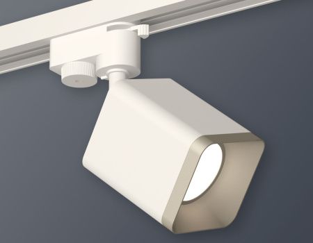 Трековый однофазный светильник Ambrella Light Track System (Трацк Сыстем) XT7812002