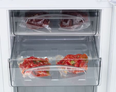 Морозильный шкаф встраиваемый Graude Comfort IKG 180.1