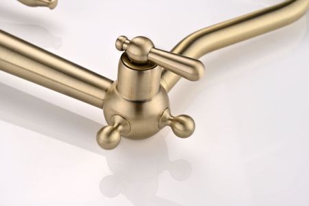 Смеситель для кухни Paulmark RETRO Re213226-BR на мойку бронза