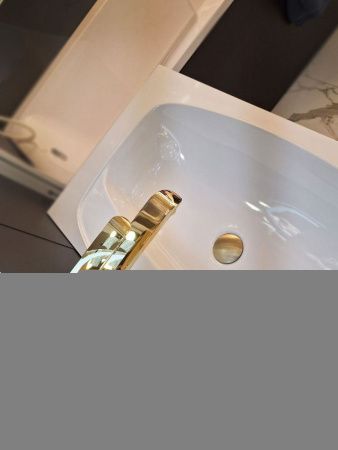 Смеситель AltroBagno Costanza AltroBagnoCostanza0125Or на раковину золото