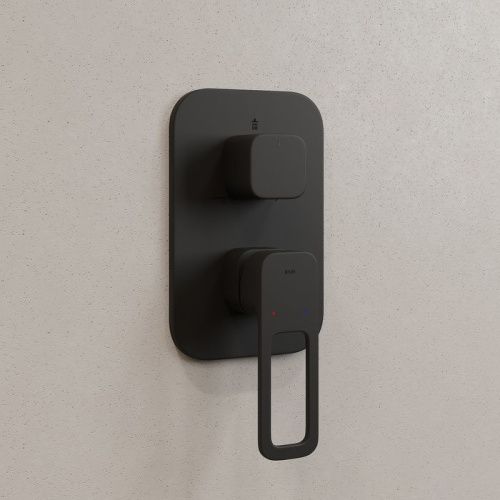 Смеситель для душа IDDIS Slide SLIBL00i68 встраиваемый в стену черный матовый - фото 2