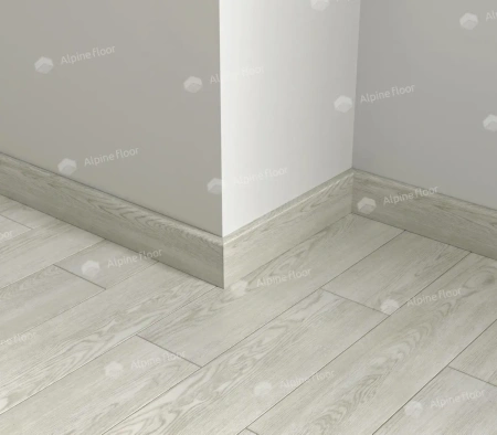 Напольный плинтус Alpine Floor Parquet Light SK 13-4 Белый толщина 1.25 см 2200х80