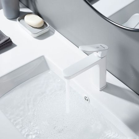 Смеситель Shevanik S4501C на раковину белый