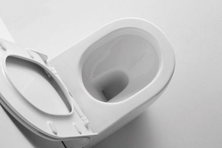 Унитаз приставной CeramaLux 3176 белый с сиденьем микролифт безободковый каскадный смыв