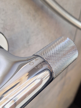 Душевая стойка AltroBagno Intento AltroBagnoIntento030420Cr настенная цвет хром