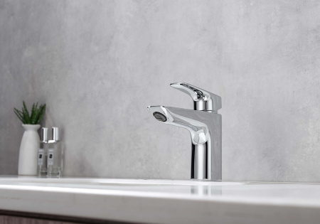 Смеситель Aquatek ВЕГА AQ1011CR на раковину хром без термостата